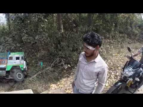 Indian idiot truck driver