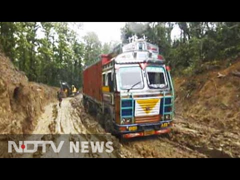 Stuck in slush, drivers at Assam-Tripura border may now get some relief
