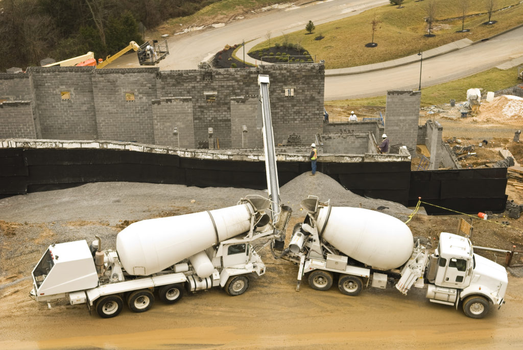 Tanker Trucks – Transporting the Oil Gas to Milk 3