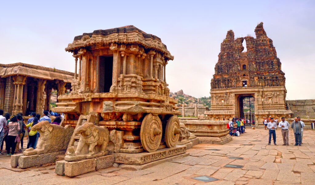 "Divine Wonders: Exploring the Miraculous Temples of India" 4