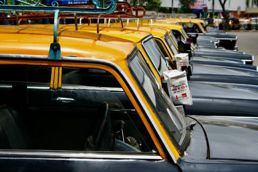 "Hit the Road: Exploring Local Cab and Taxi Booking Companies in India with Physical Outlets for Seamless Journeys" 5